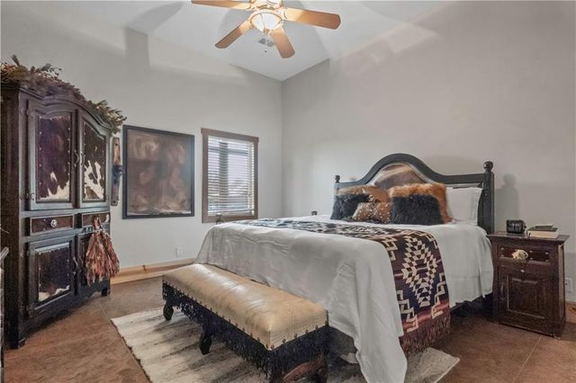 25345 Harmony Road, Paola, KS 66071