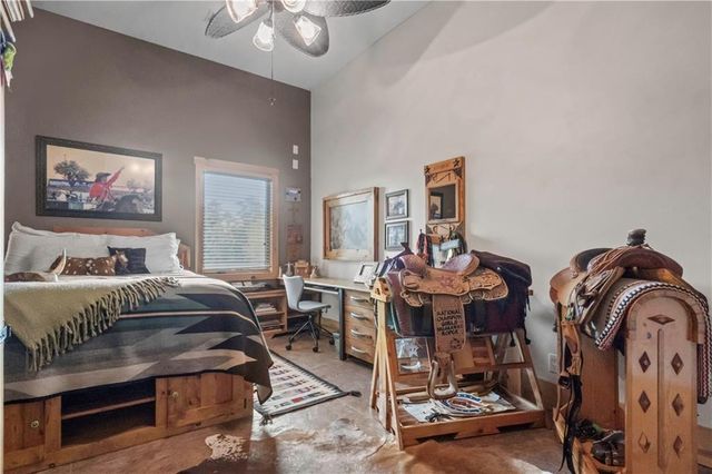 25345 Harmony Road, Paola, KS 66071