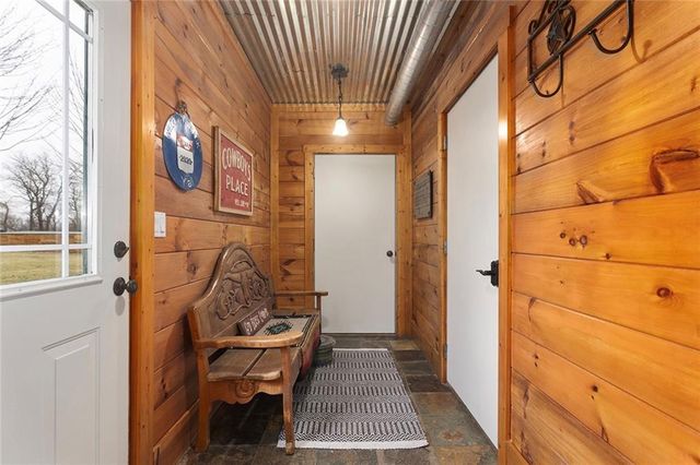 25345 Harmony Road, Paola, KS 66071