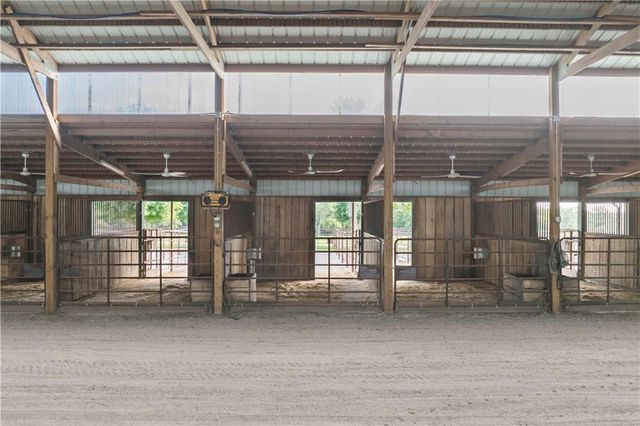 25345 Harmony Road, Paola, KS 66071