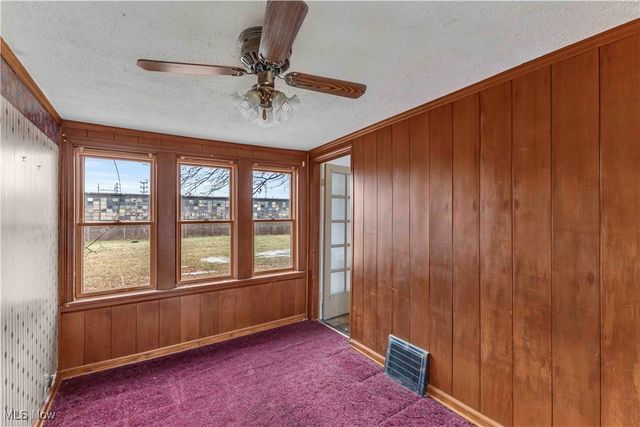 1698 Wickford Road, Cleveland, OH 44112