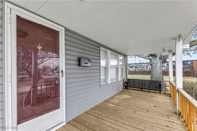 1698 Wickford Road, Cleveland, OH 44112