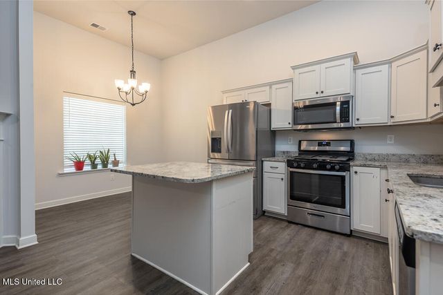 8726 Clark Avenue, Southaven, MS 38672