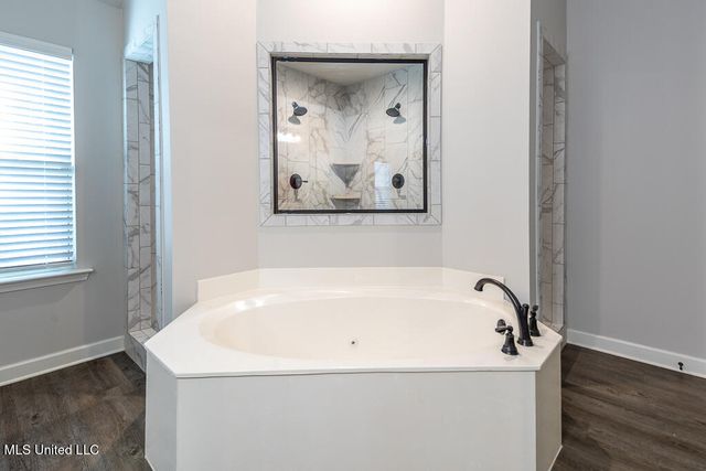 8726 Clark Avenue, Southaven, MS 38672