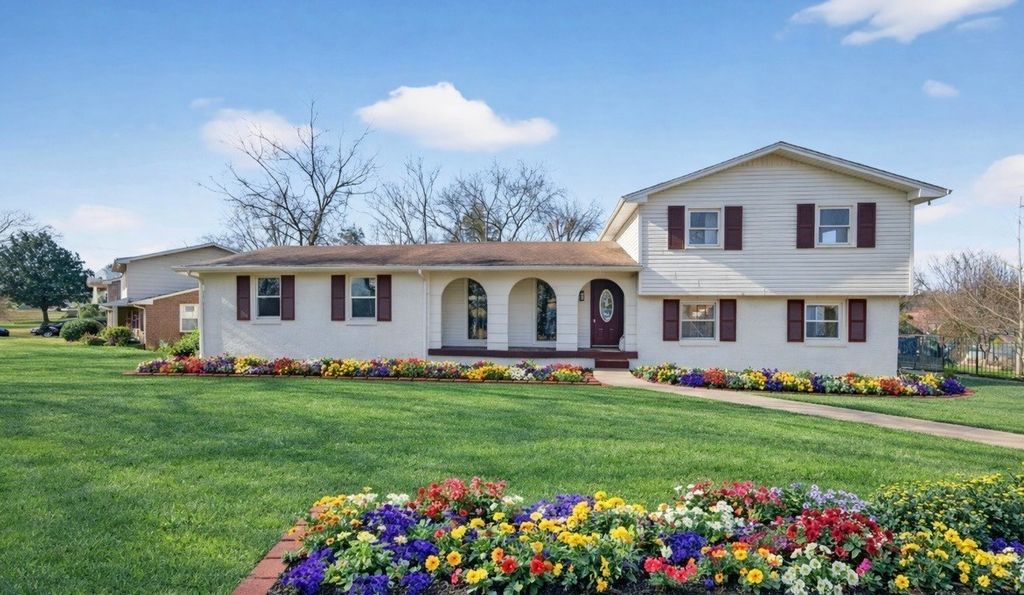 2909 Moss Spring Dr, Antioch, TN 37013
