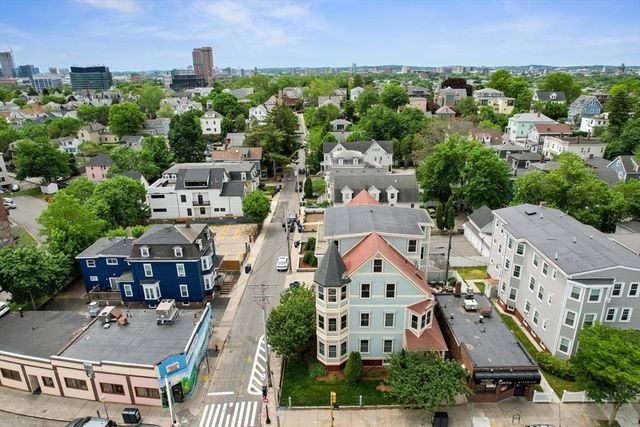 6 Highland Ave 3, Somerville, MA 02143