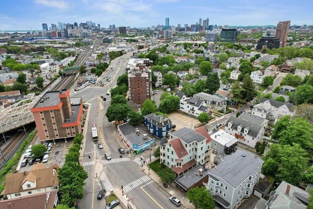 6 Highland Ave 3, Somerville, MA 02143