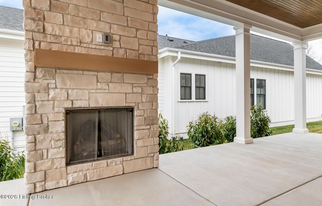 11616 Sweetflag Cir, Prospect, KY 40059