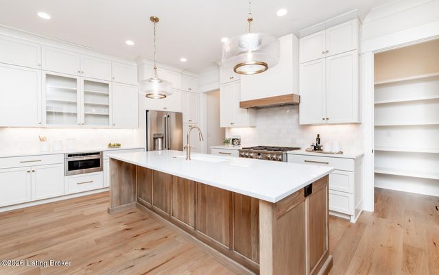 11616 Sweetflag Cir, Prospect, KY 40059