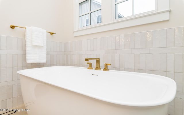 11616 Sweetflag Cir, Prospect, KY 40059