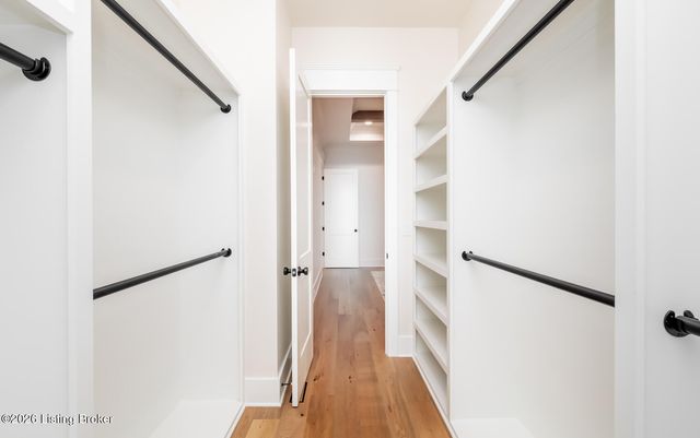 11616 Sweetflag Cir, Prospect, KY 40059