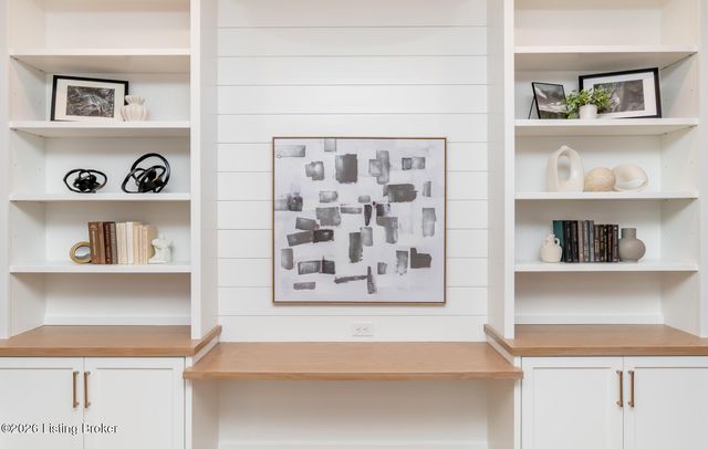 11616 Sweetflag Cir, Prospect, KY 40059