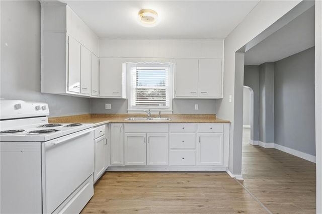 1020 Randolph Street, Leavenworth, KS 66048