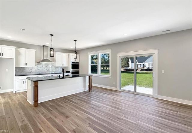 305 Spinnaker ST, Elizabeth City, NC 27909