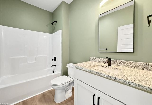 305 Spinnaker ST, Elizabeth City, NC 27909