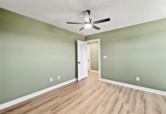 305 Spinnaker ST, Elizabeth City, NC 27909