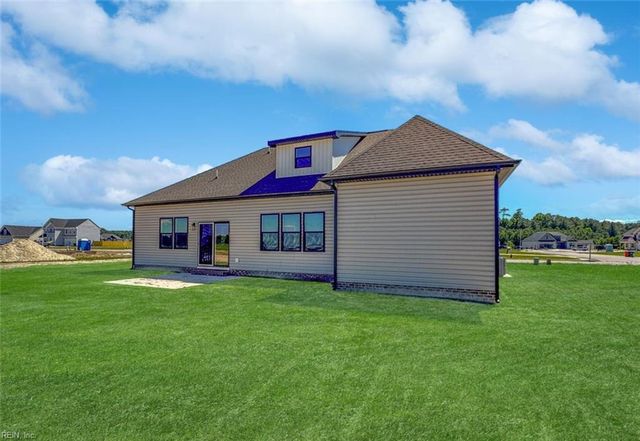 305 Spinnaker ST, Elizabeth City, NC 27909