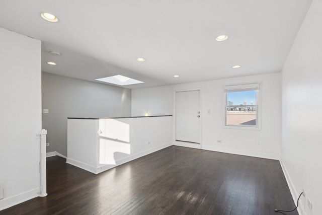 937 N Willard Court 2, Chicago, IL 60642