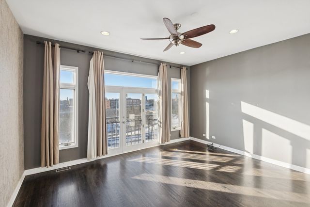 937 N Willard Court 2, Chicago, IL 60642