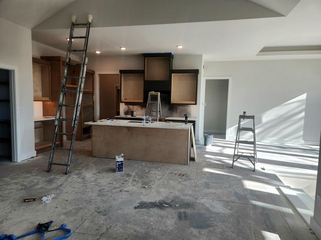 8263 NW Mossy Stone, Maize, KS 67101