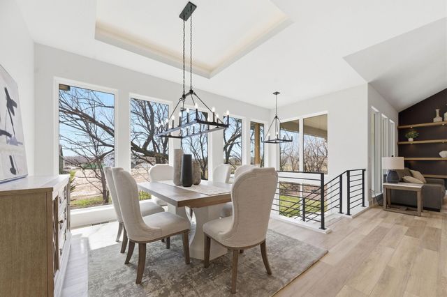 8263 W Mossy Stone, Maize, KS 67101