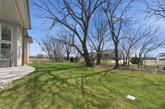 8263 W Mossy Stone, Maize, KS 67101