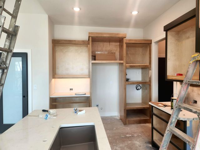 8263 NW Mossy Stone, Maize, KS 67101