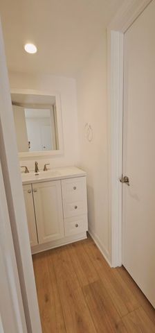 10400 SW 108th A215, Miami, FL 33176