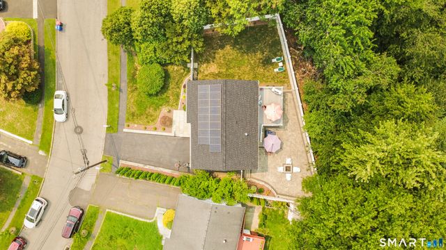 8 Country Club Road, Norwalk, CT 06851