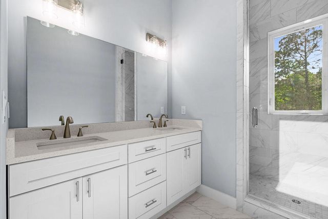 42 Central 8Th Street, Santa Rosa Beach, FL 32459