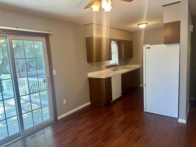 1429 31 Spartan Avenue, Albert Lea, MN 56007