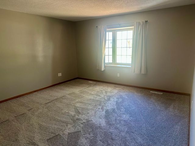 1429 31 Spartan Avenue, Albert Lea, MN 56007