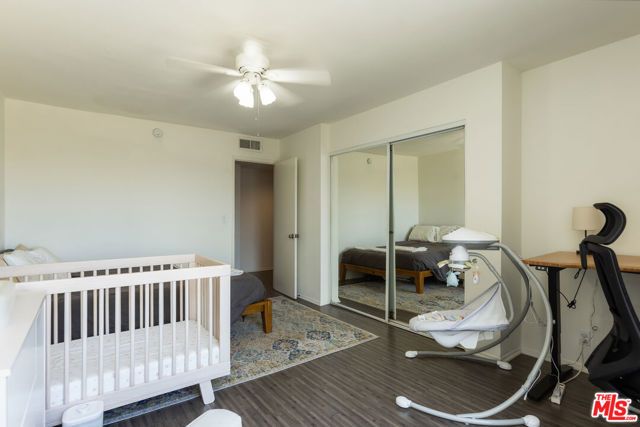 2121 Beloit Avenue 301, Los Angeles, CA 90025