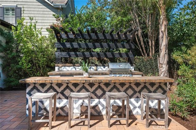 9 Baudin Cir, Ladera Ranch, CA 92694