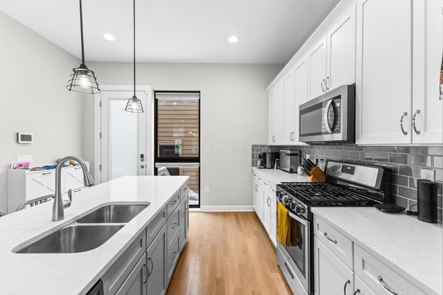 306 Neruda Avenue, Columbus, OH 43215