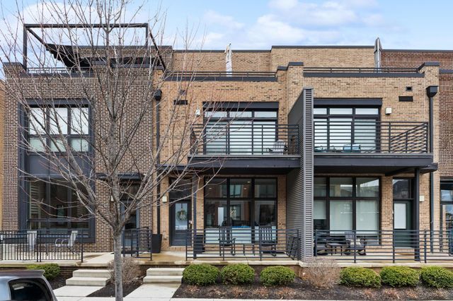 306 Neruda Avenue, Columbus, OH 43215