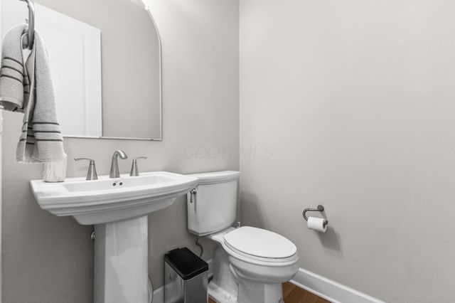 306 Neruda Avenue, Columbus, OH 43215