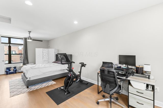 306 Neruda Avenue, Columbus, OH 43215