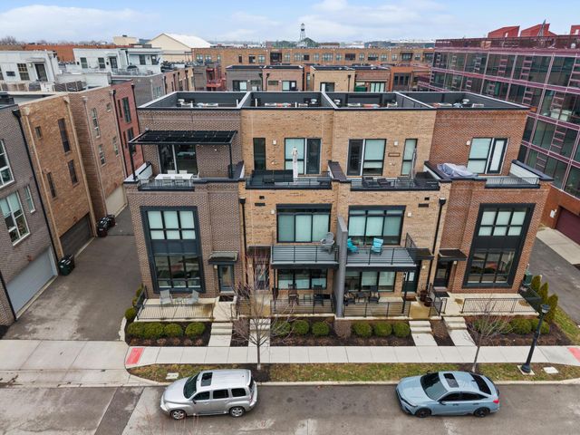 306 Neruda Avenue, Columbus, OH 43215