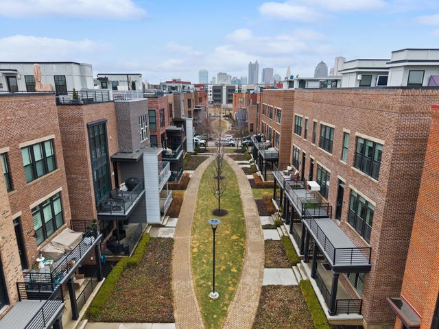 306 Neruda Avenue, Columbus, OH 43215