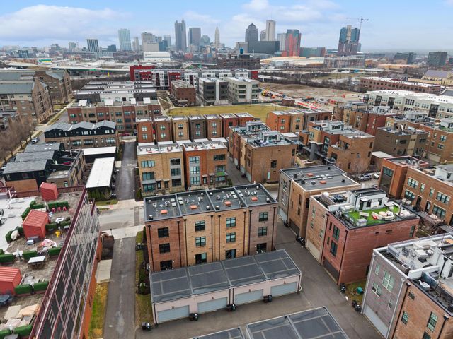 306 Neruda Avenue, Columbus, OH 43215