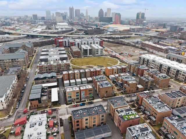 306 Neruda Avenue, Columbus, OH 43215