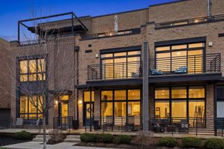 306 Neruda Avenue, Columbus, OH 43215