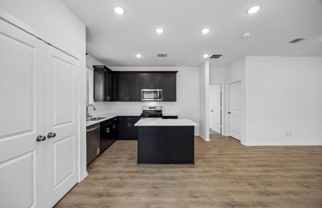 30515 Wolfburn Street, Waller, TX 77484