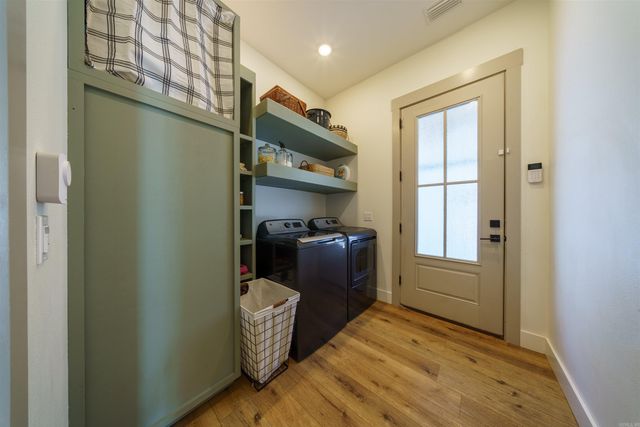 13 Joseph Ln, Cave City, AR 72521