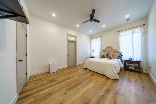 13 Joseph Ln, Cave City, AR 72521