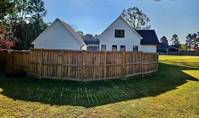 13 Joseph Ln, Cave City, AR 72521