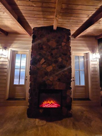 13 Joseph Ln, Cave City, AR 72521