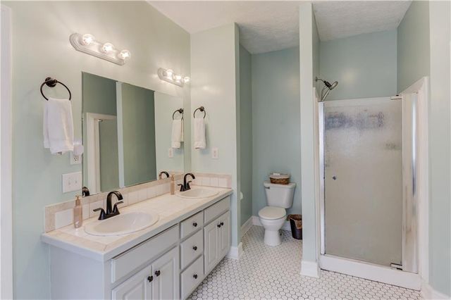 4990 Poplar Springs Circle, Gainesville, GA 30507