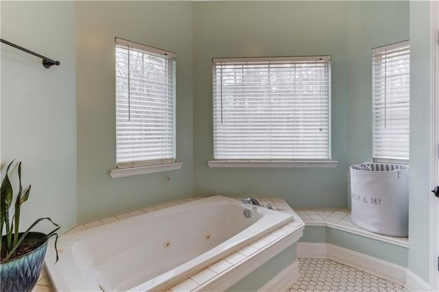 4990 Poplar Springs Circle, Gainesville, GA 30507